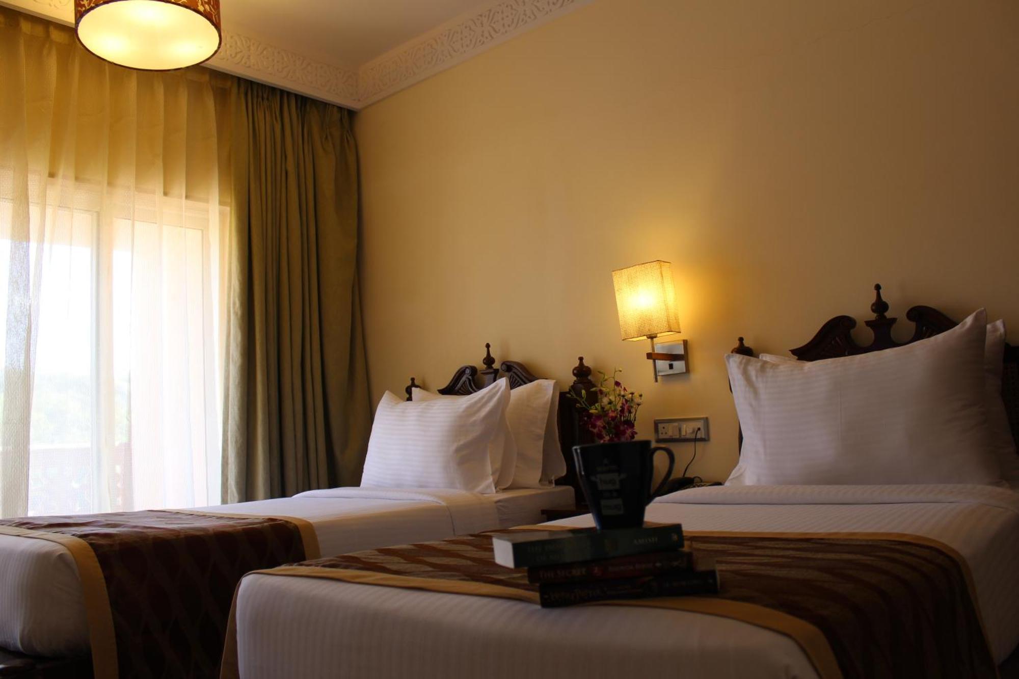 Evershine Resort & Spa Mahābaleshwar Εξωτερικό φωτογραφία