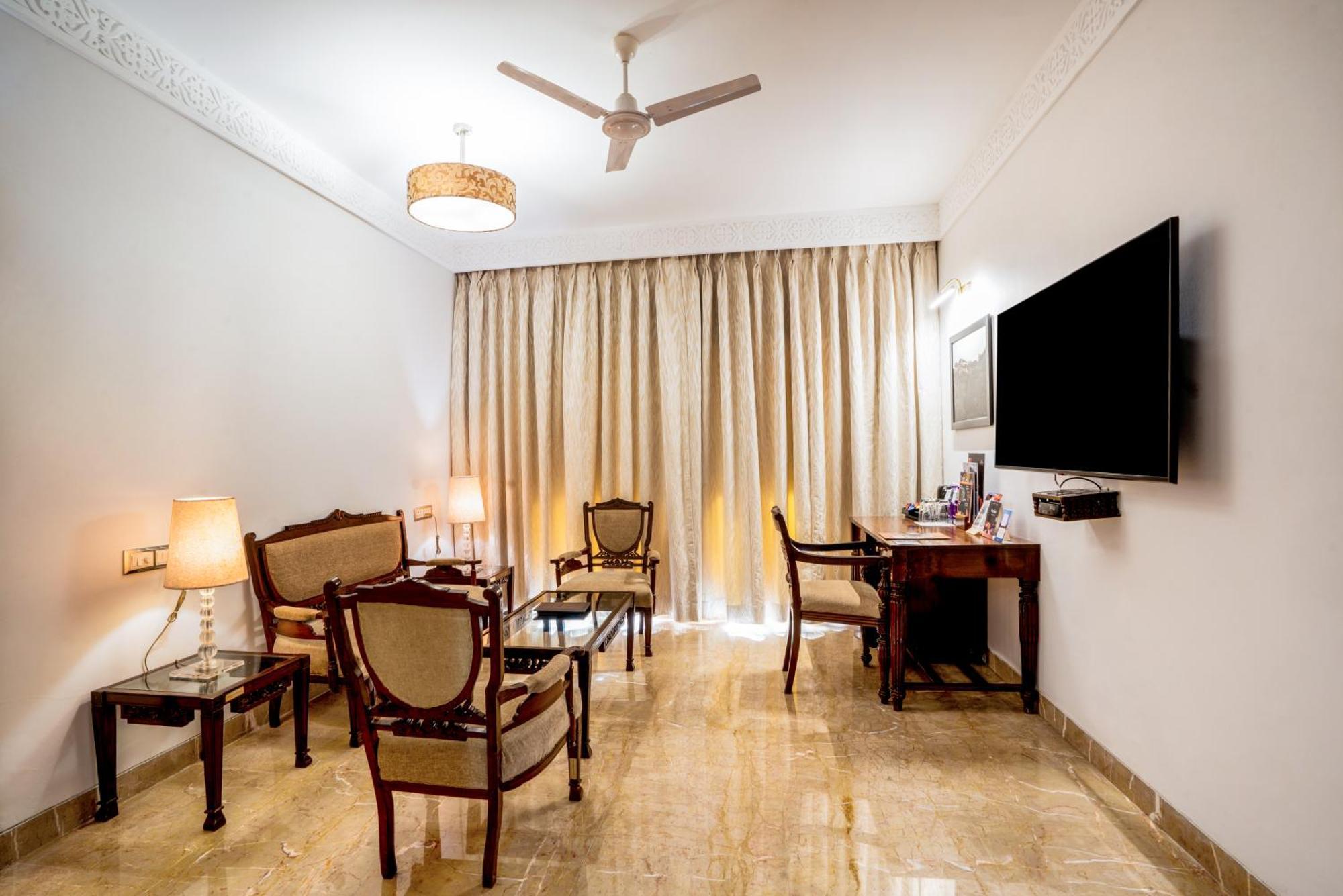 Evershine Resort & Spa Mahābaleshwar Εξωτερικό φωτογραφία