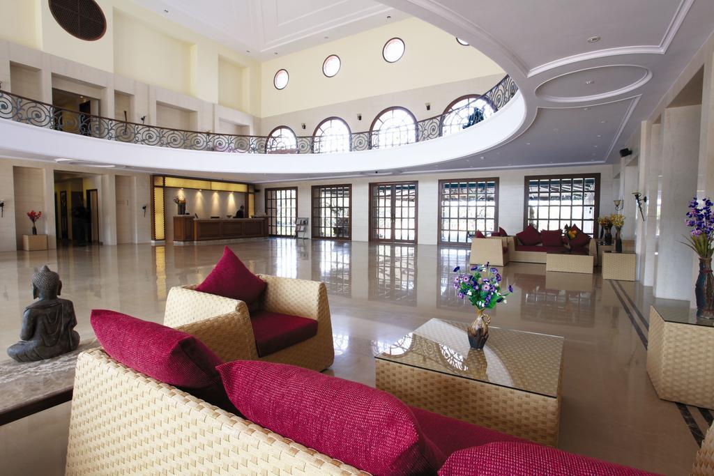 Evershine Resort & Spa Mahābaleshwar Εξωτερικό φωτογραφία