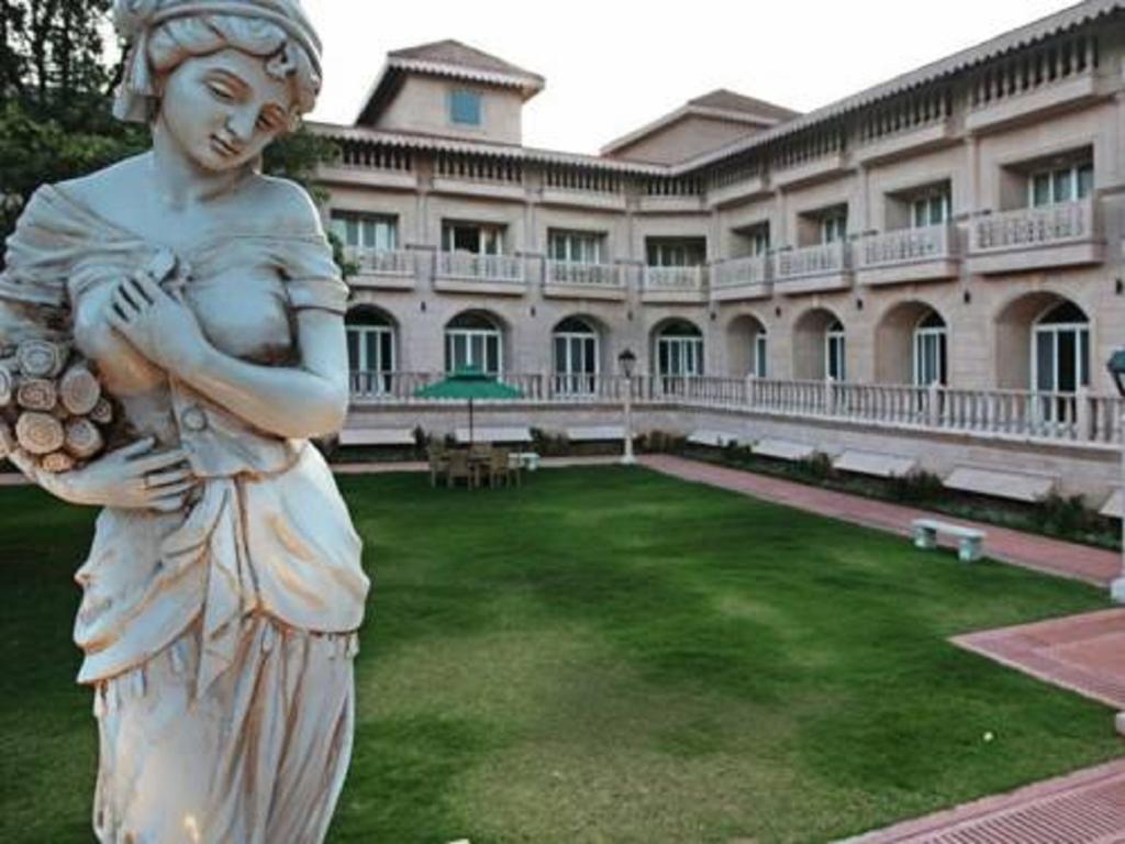 Evershine Resort & Spa Mahābaleshwar Εξωτερικό φωτογραφία