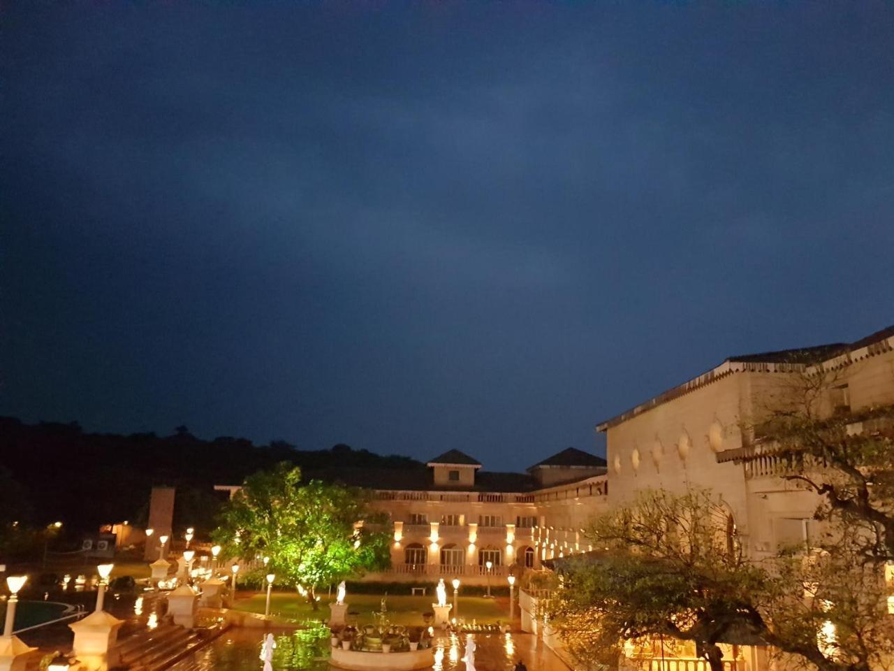 Evershine Resort & Spa Mahābaleshwar Εξωτερικό φωτογραφία
