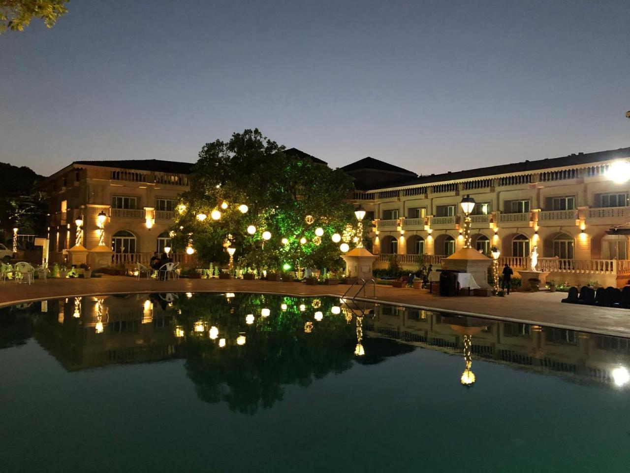 Evershine Resort & Spa Mahābaleshwar Εξωτερικό φωτογραφία